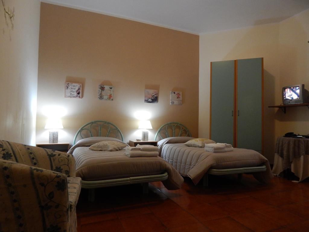 Hotel Il Platano Ottana Pokoj fotografie