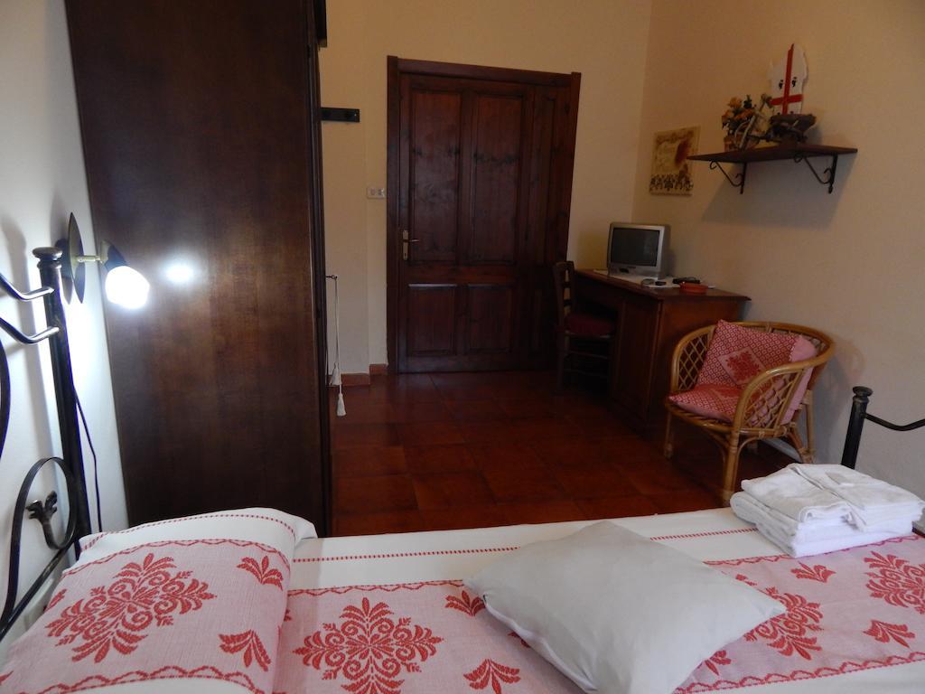 Hotel Il Platano Ottana Pokoj fotografie