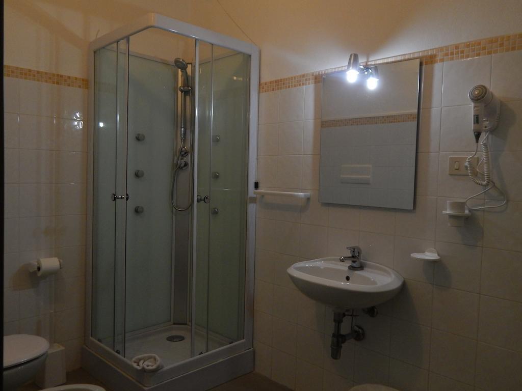 Hotel Il Platano Ottana Pokoj fotografie