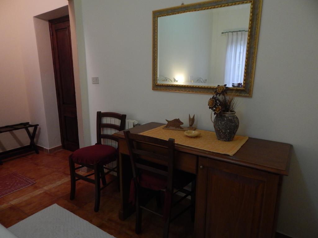 Hotel Il Platano Ottana Pokoj fotografie